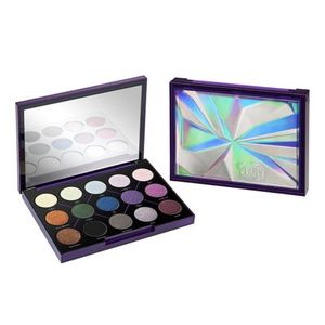 DISTORTION

Eyeshadow Palette